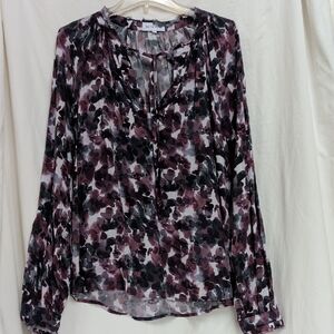 Bella Dahl silky soft peasant-style blouse